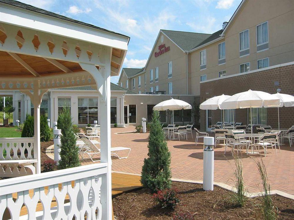 Hilton Garden Inn Wooster Servis gambar